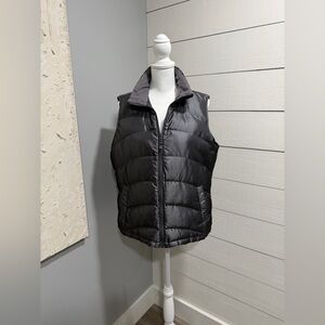Lands’End Ladies Metallic Gray Down Vest